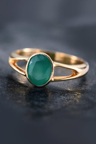 EMERALD RING - Adona Diamonds